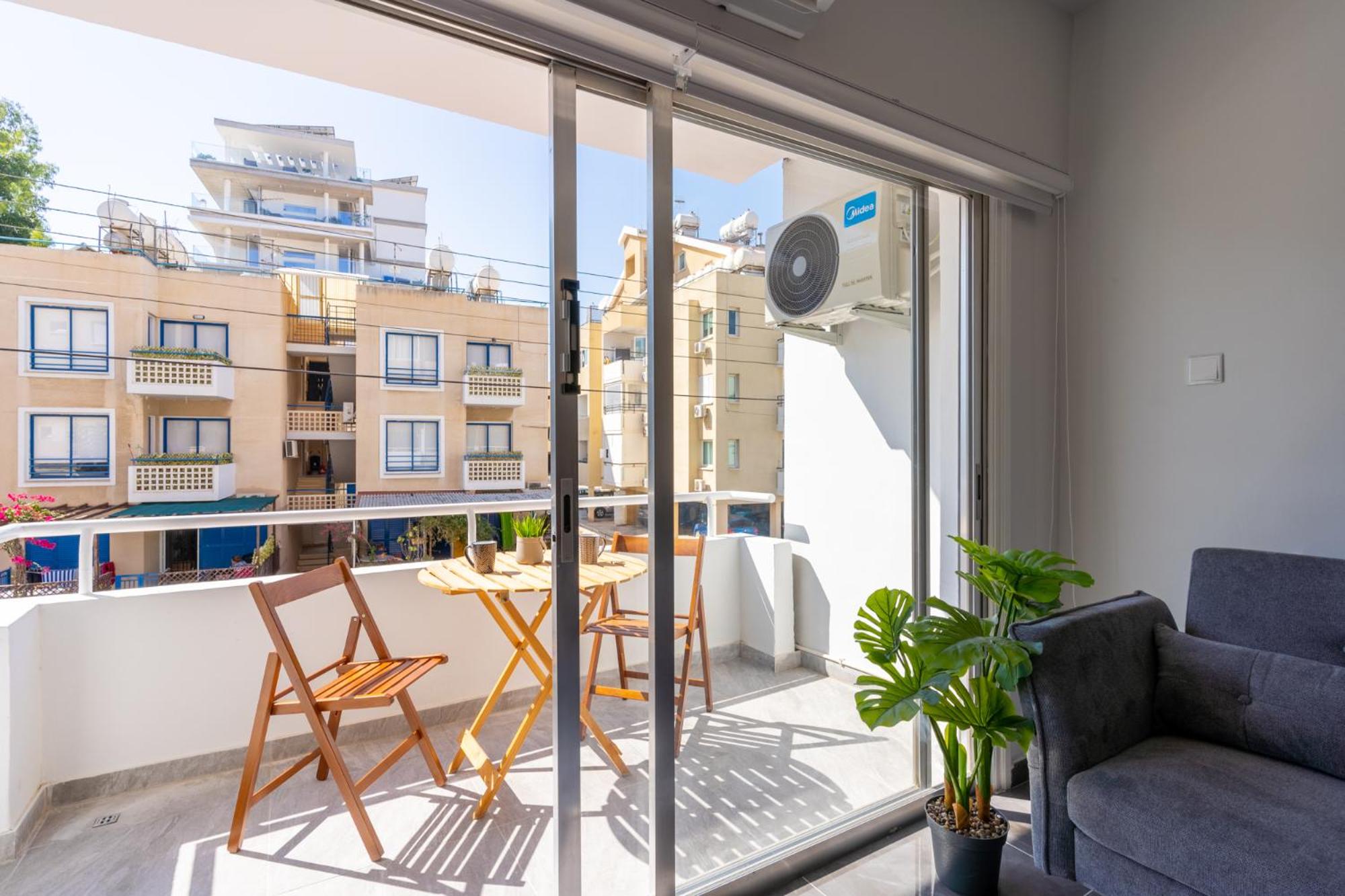 Powder’s 1-Bedroom Retreat in Mackenzy, Larnaca