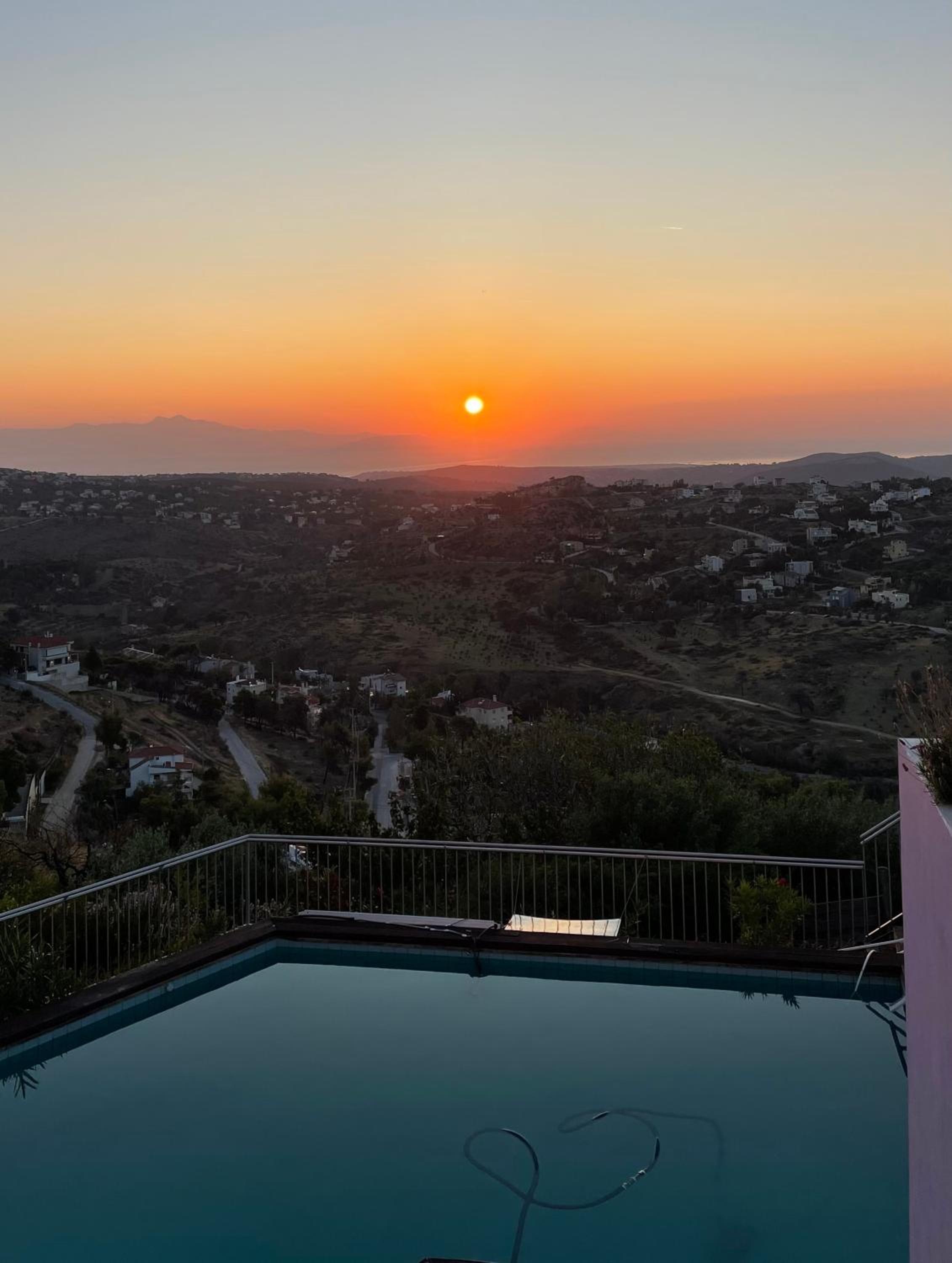 Reunion in Greece Villa view 5