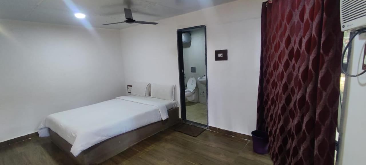 Srushti Farms Resort