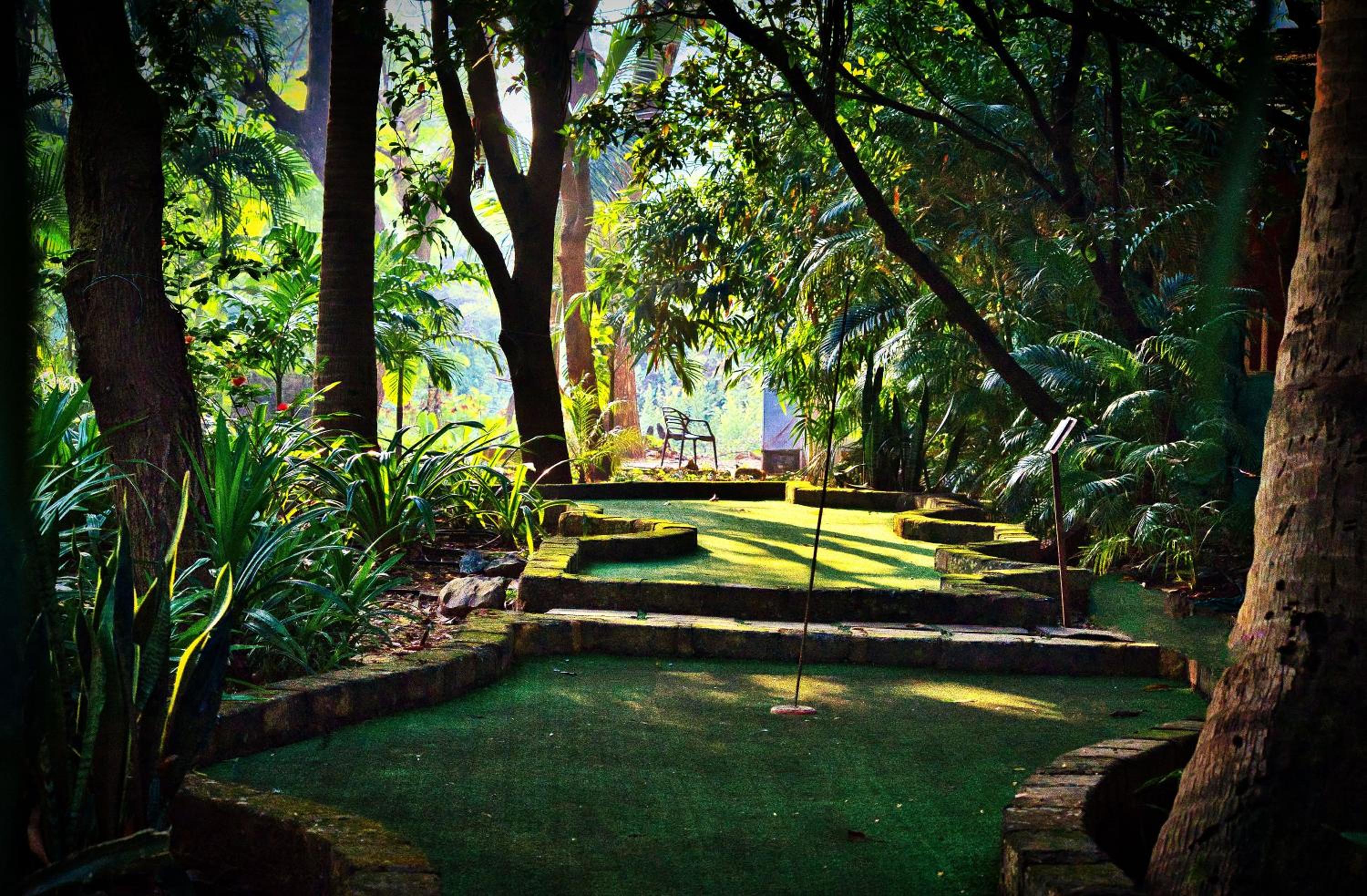 Srushti Farms Resort