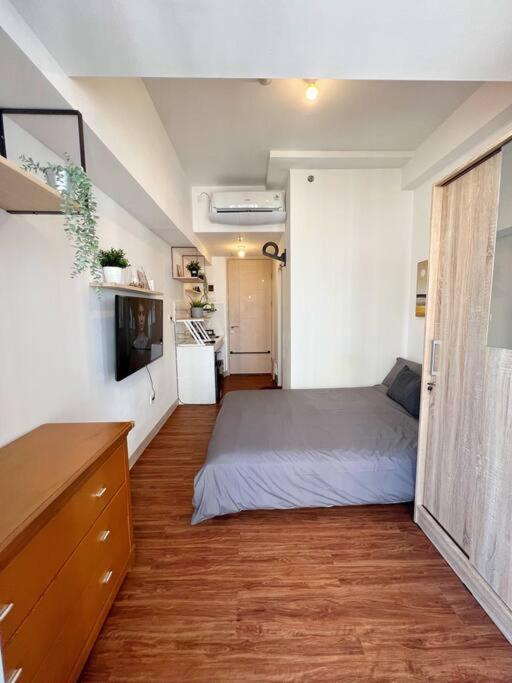Cozy Tokyo Riverside Apartment