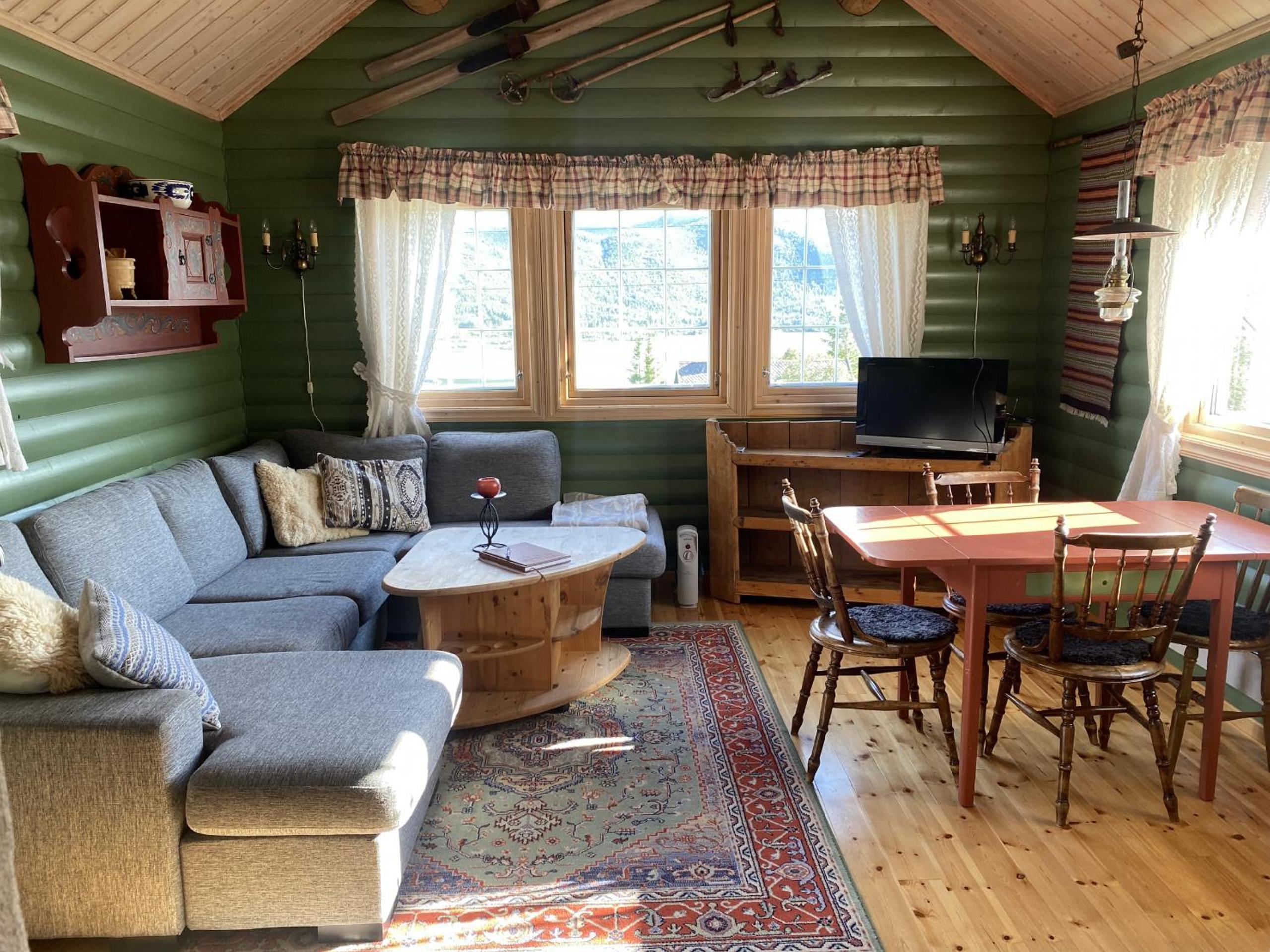 Cottage Yard - cozy Cabin view 3