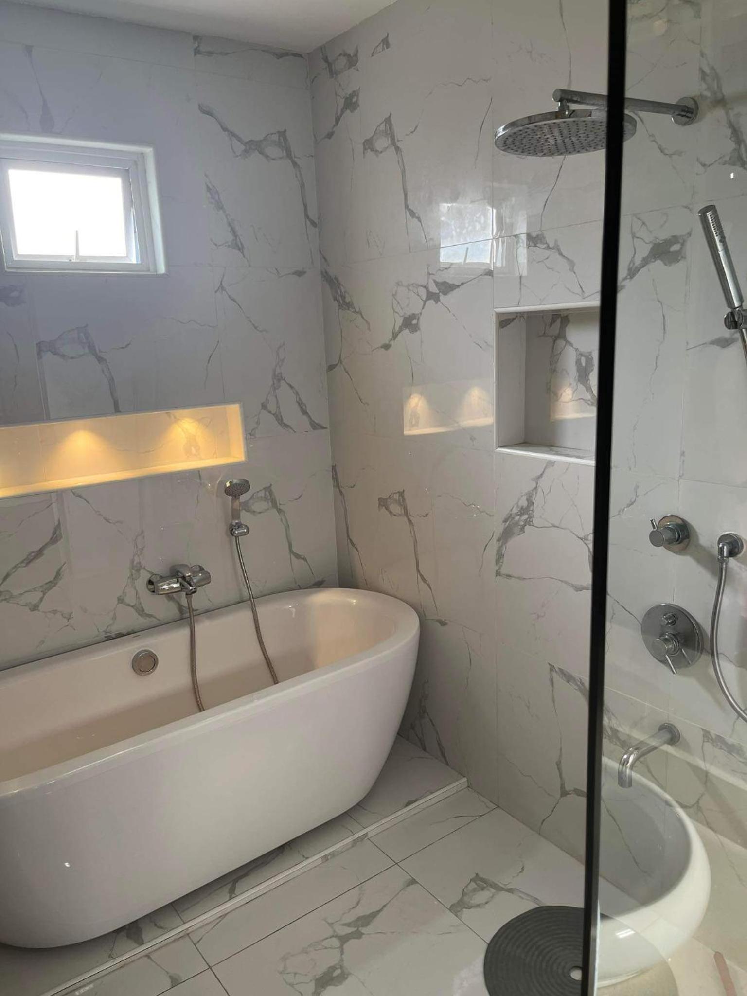 Luxury 4 Bedroom Apartment