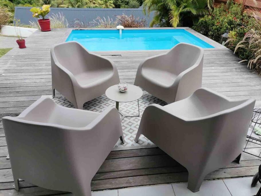 Villa cosy toute équipée avec piscine view 4