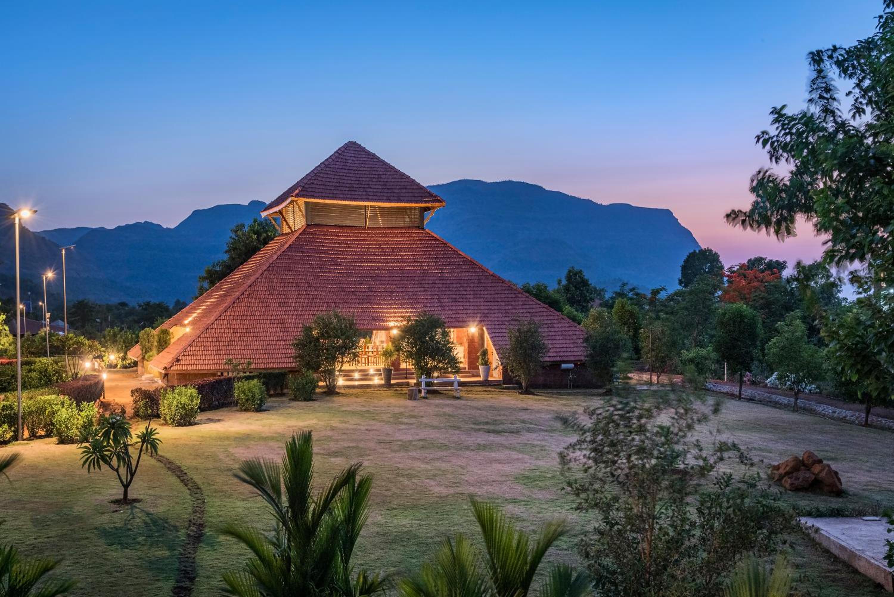 SaffronStays Satori Aves, Ultra Luxe Cottages On 8 Acres Estate, By The Mulshi Lake view 5