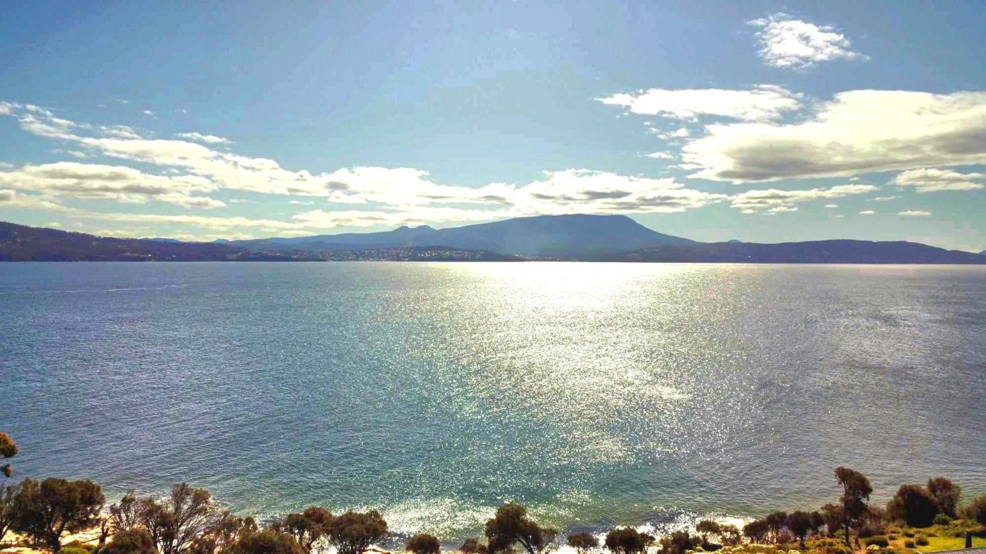Beach Getaway - Blessington Villa