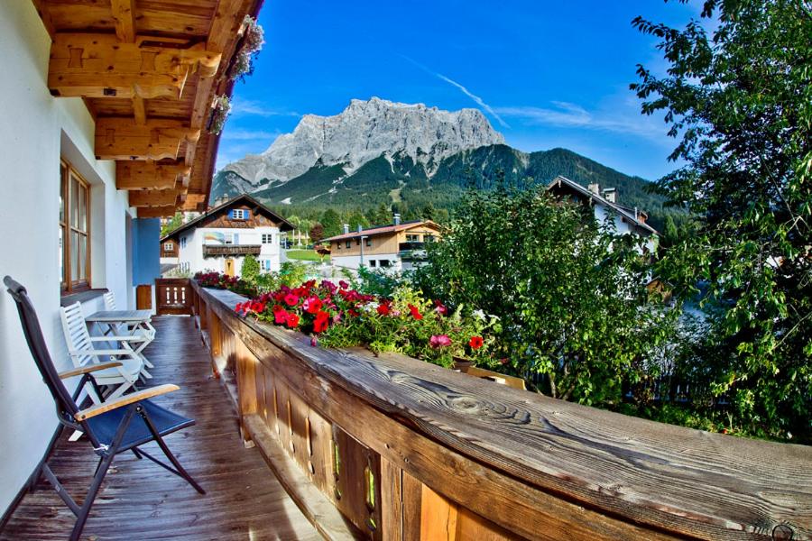 ZugspitzApps, Apartement SCHÖNBLICK view 3