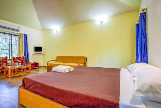 Srushti Farms Resort