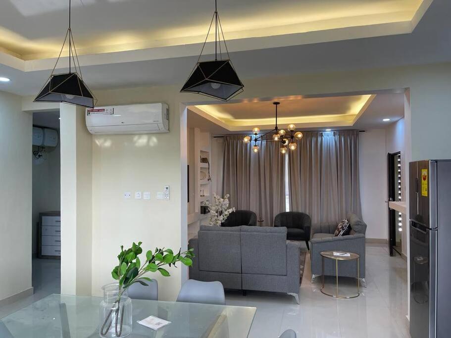 Modern 2 bedroom apartment in Sakumono-Tema Beach Rd, Accra-Ghana view 3