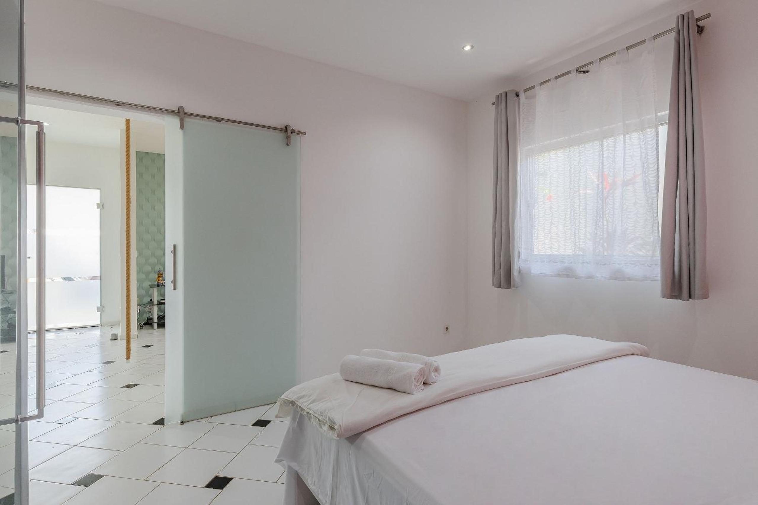 Casa Com Piscina em Porto das Dunas by Carpediem