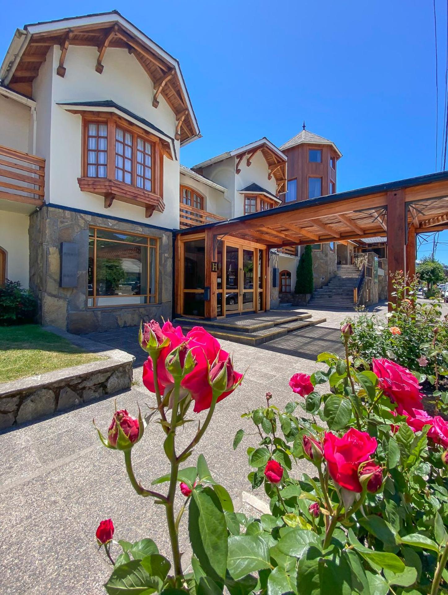 Hotel y Cabañas Le Village - Image 2