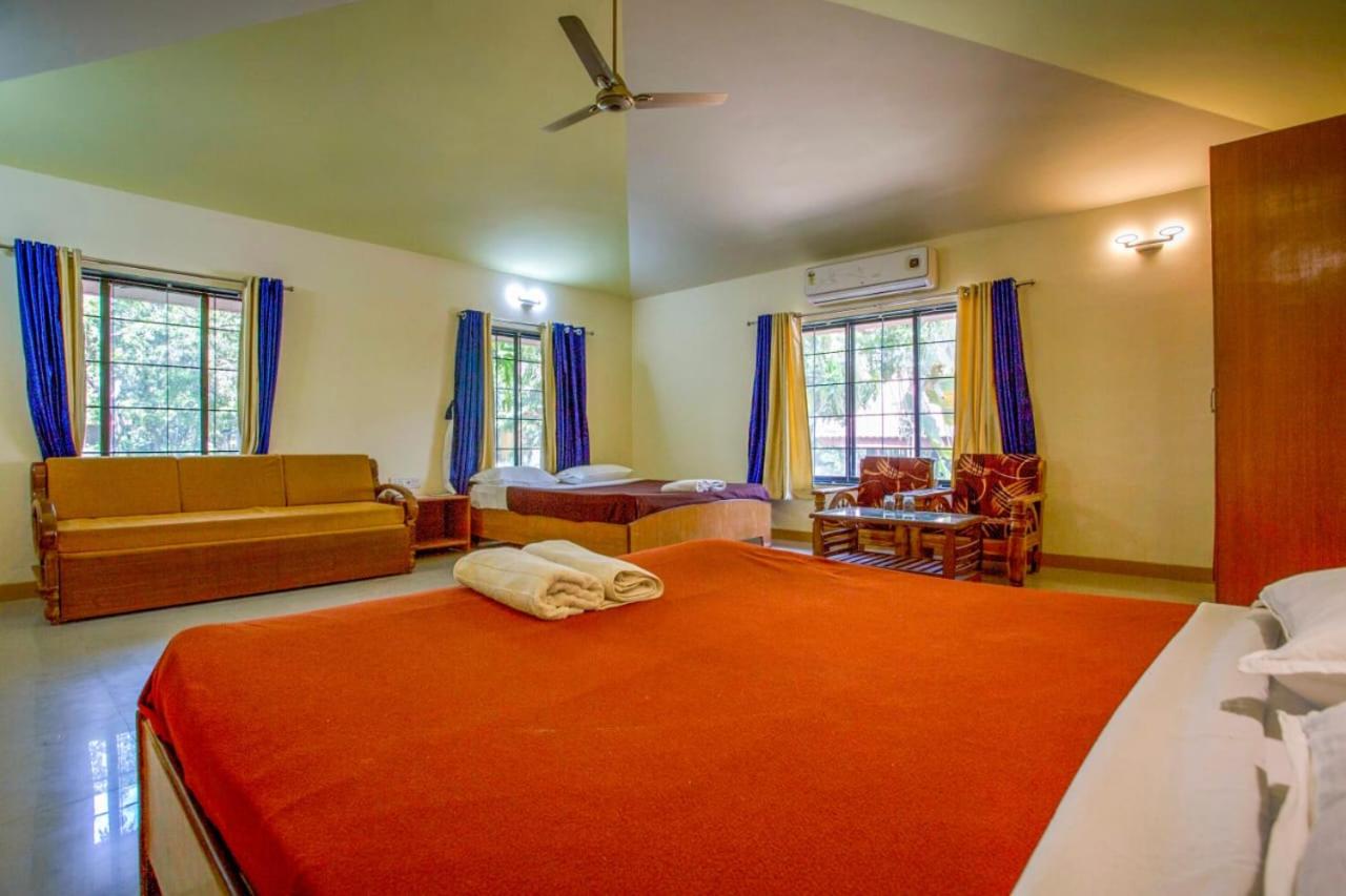 Srushti Farms Resort