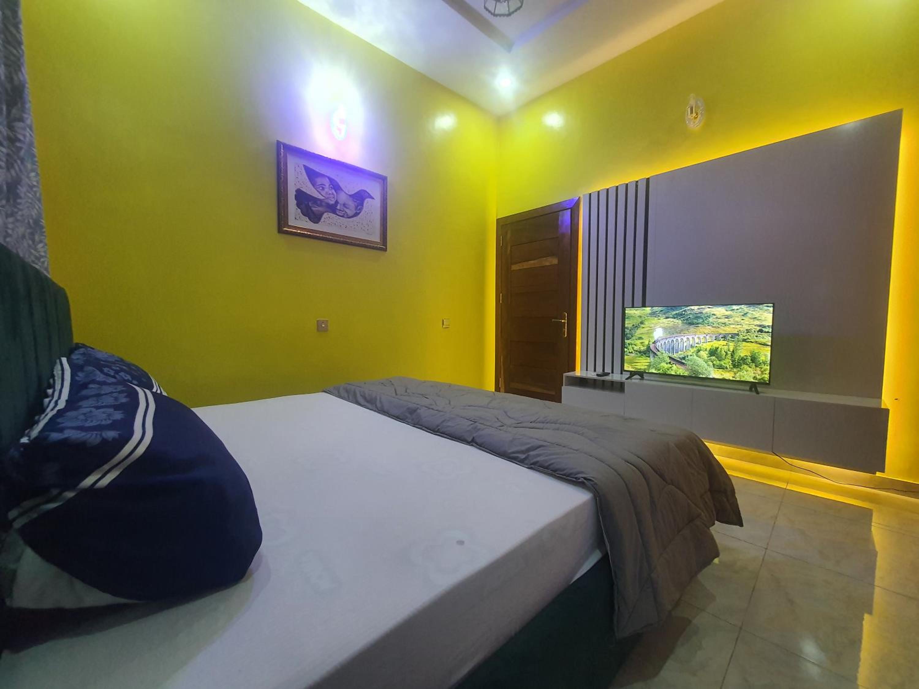Lekki Luxury 5 Bedroom House Duplex in Lekki view 5