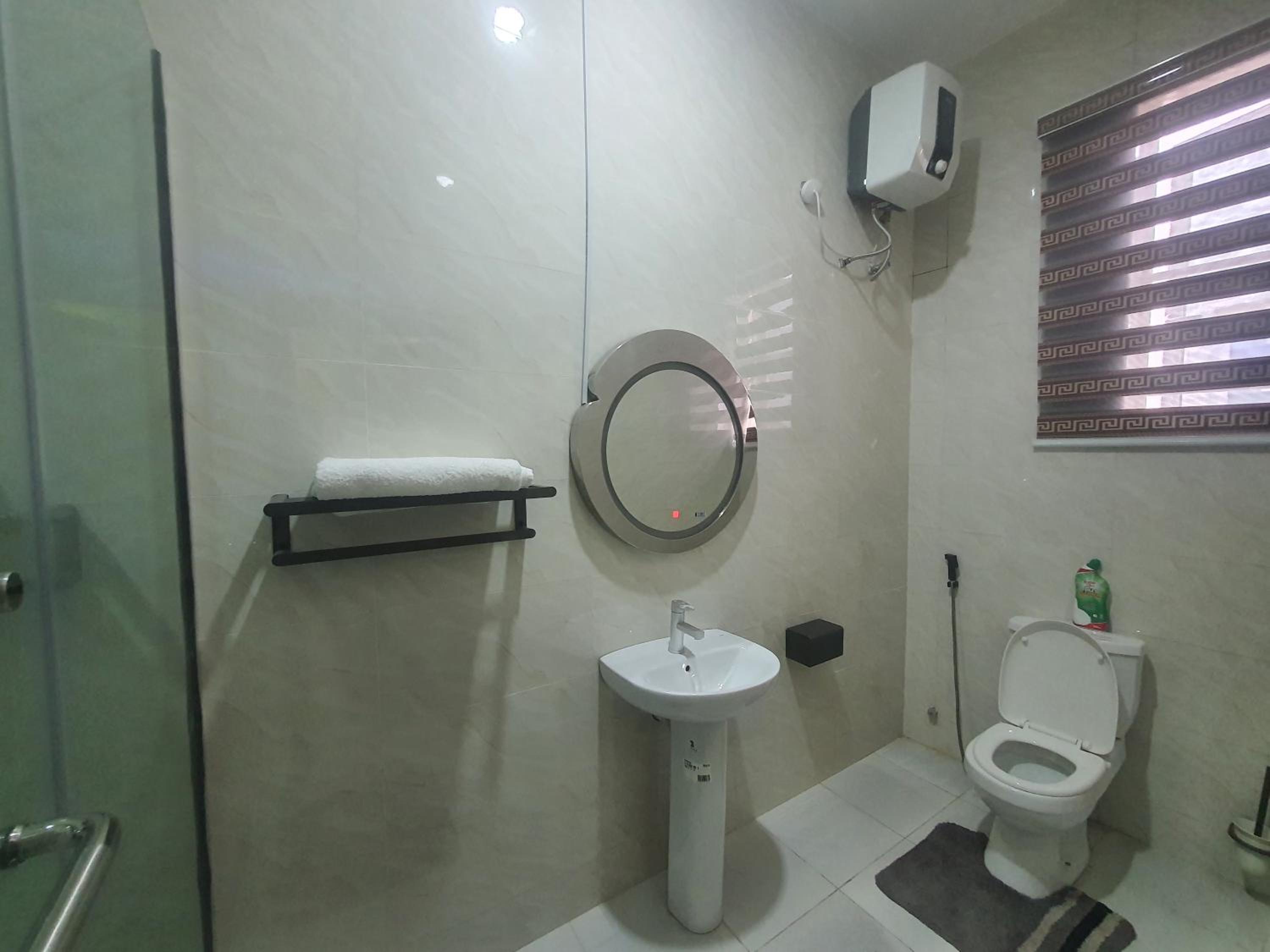 Lekki Luxury 5 Bedroom House Duplex in Lekki view 4