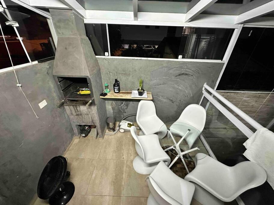 Casa Híper Equipada em residencial