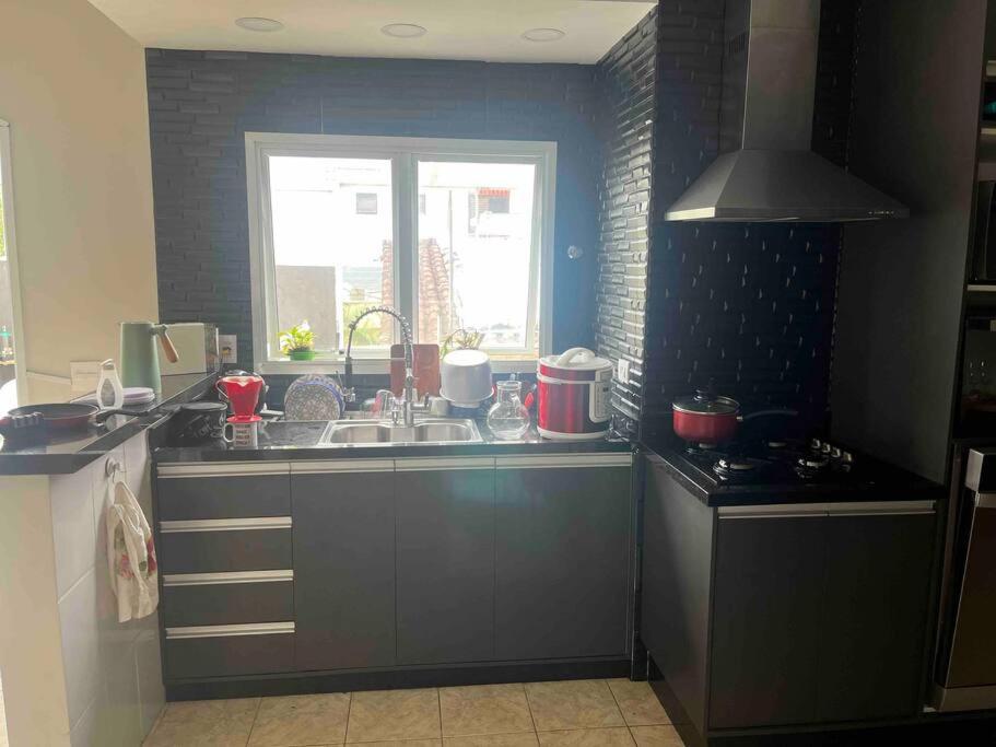 Casa Híper Equipada em residencial