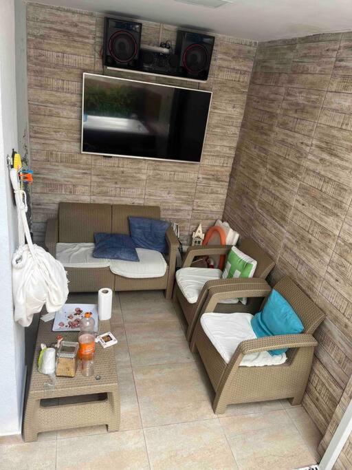 Casa Híper Equipada em residencial