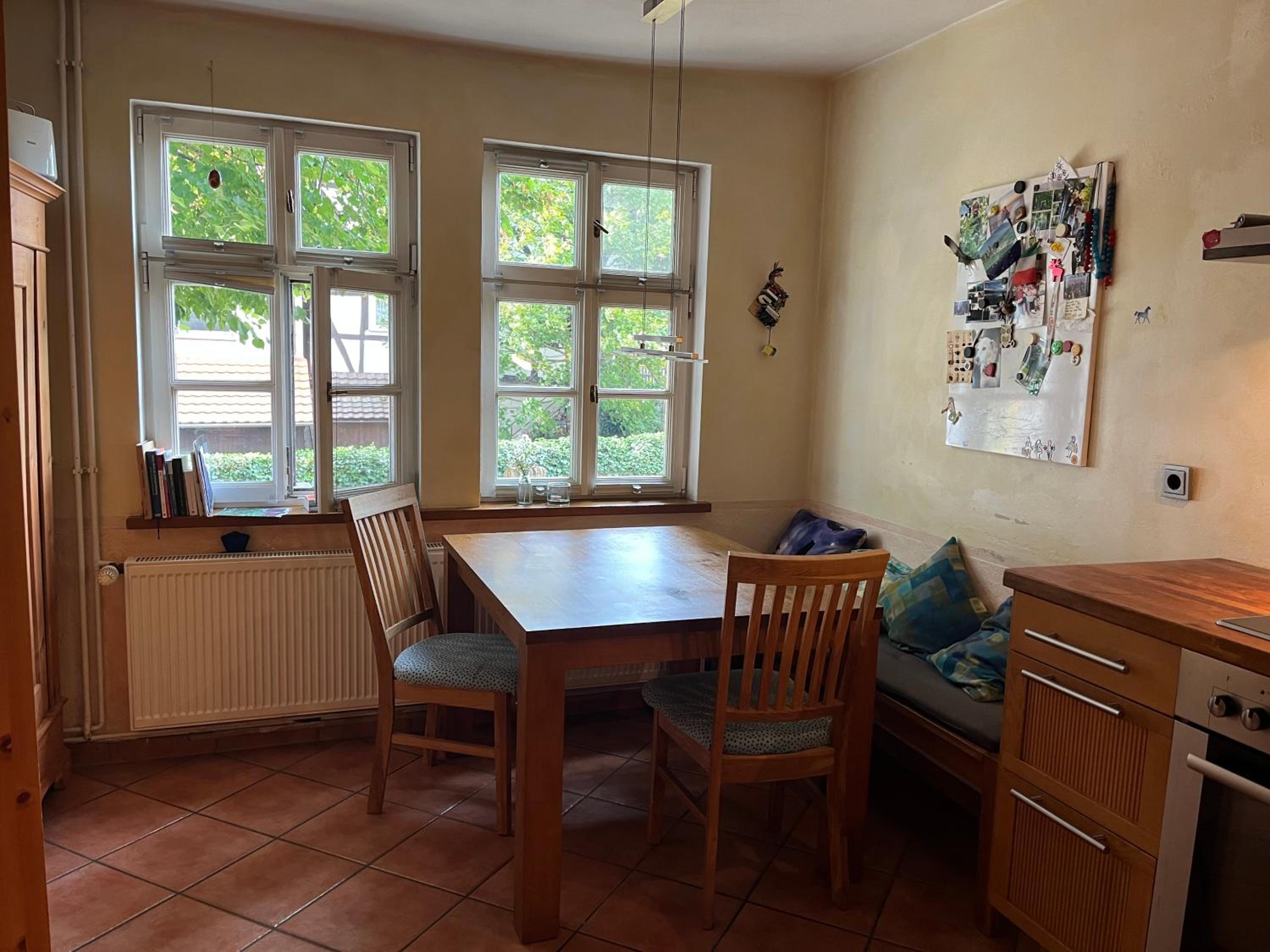 Haus Winterlinde mit herrlich verzaubertem StaudenGarten