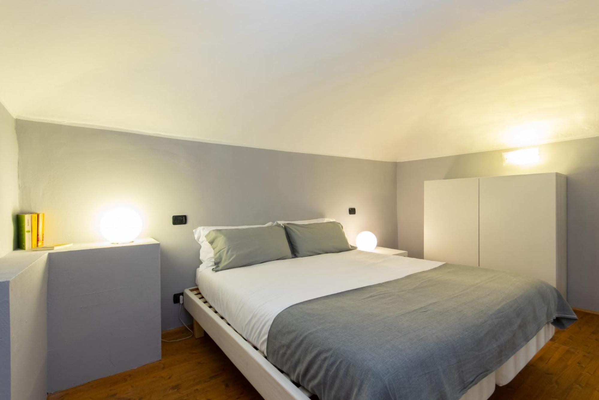 Quadrilatero District! Piazza Consolata Modern Loft photo 4
