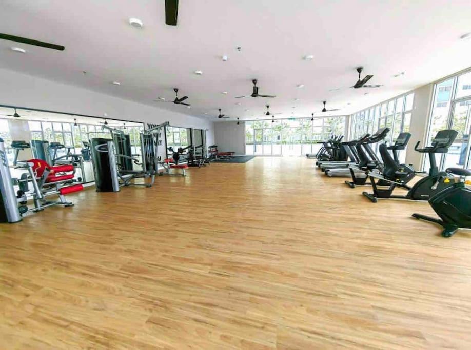 AF Studio Room 15mins to KLIA Free Wifi Netflix photo 7