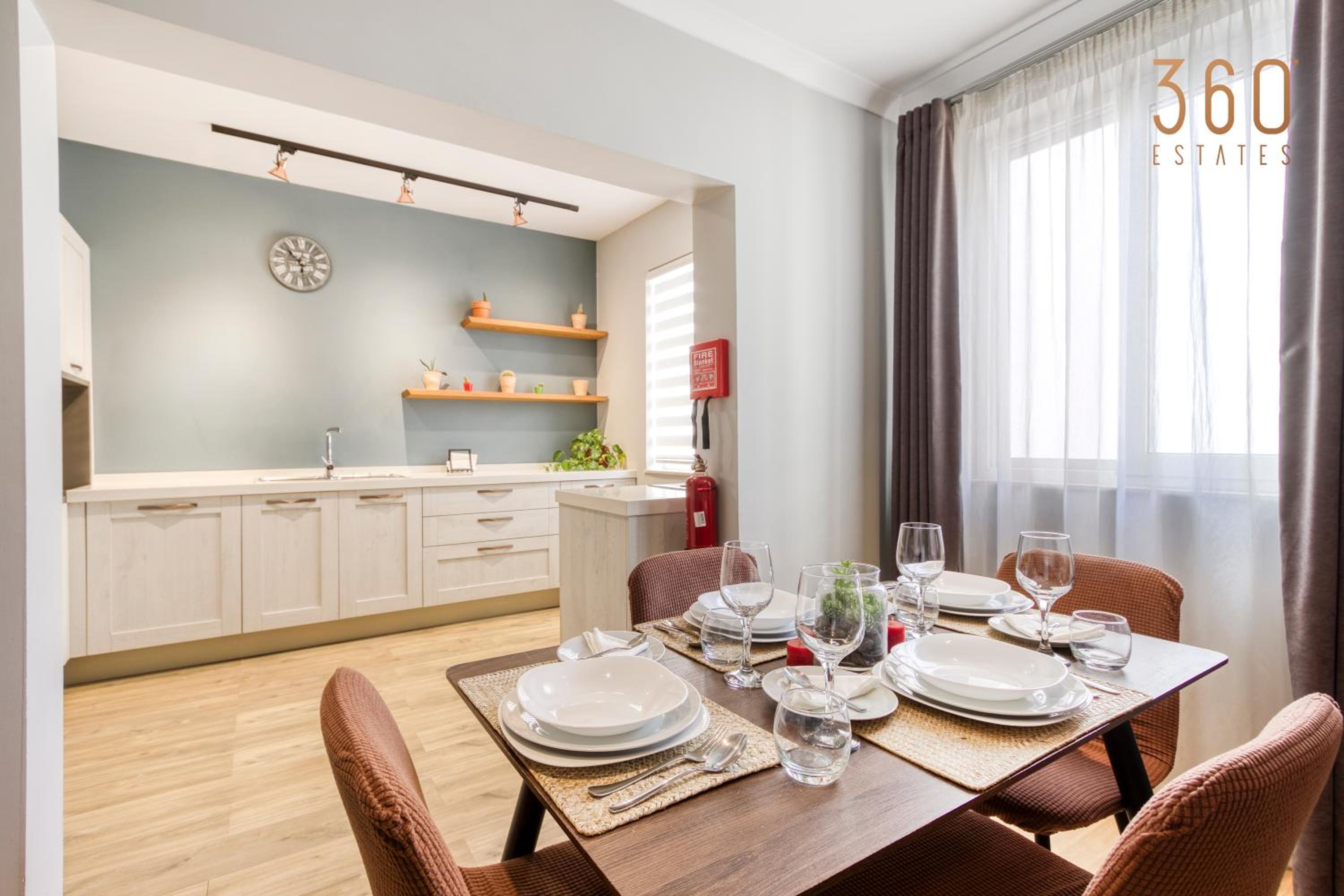 A lovely, designer & central 2BR home with WIFI by 360 Estates photo 2