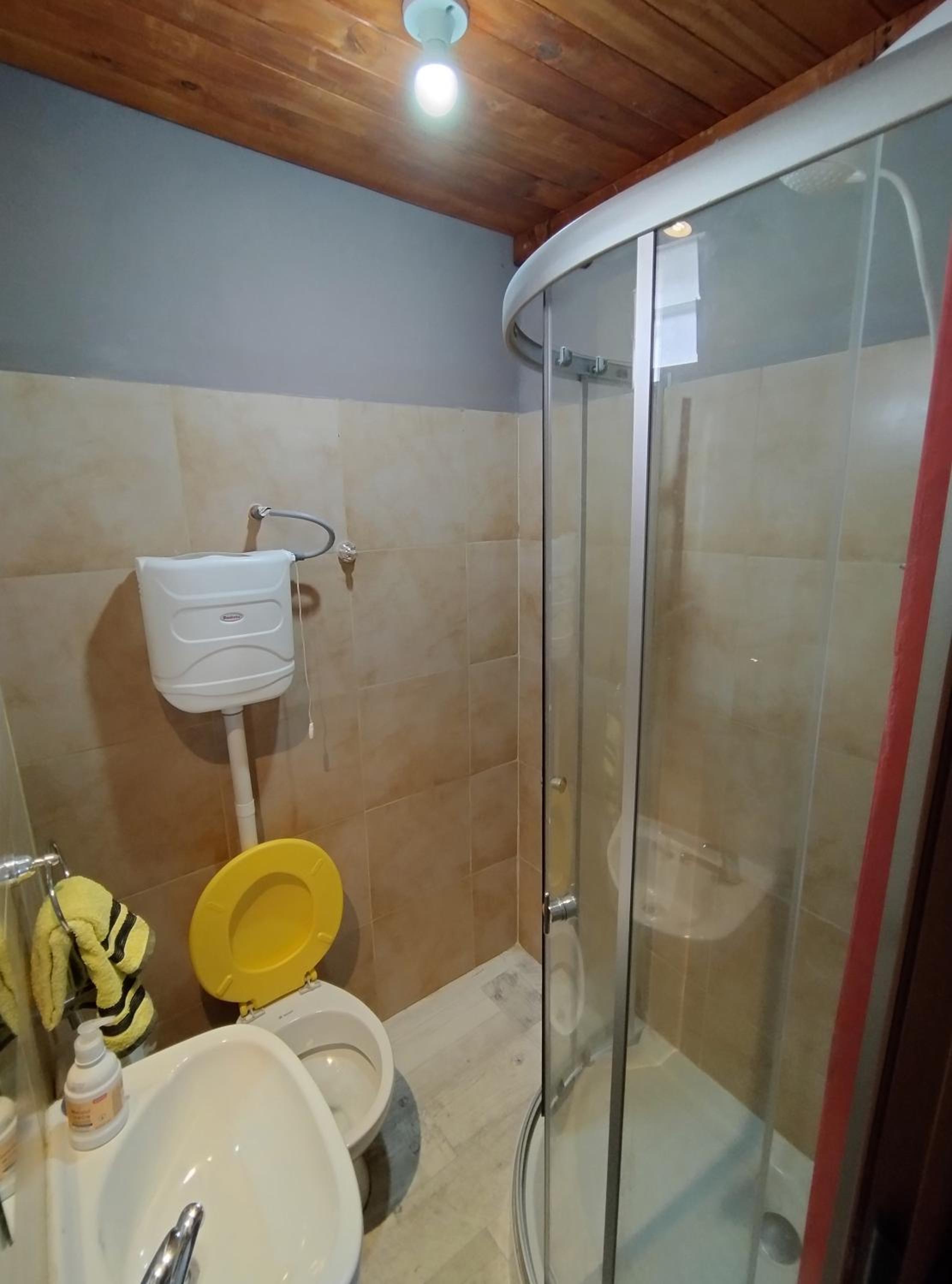 Departamento en 1•piso. centro. pileta