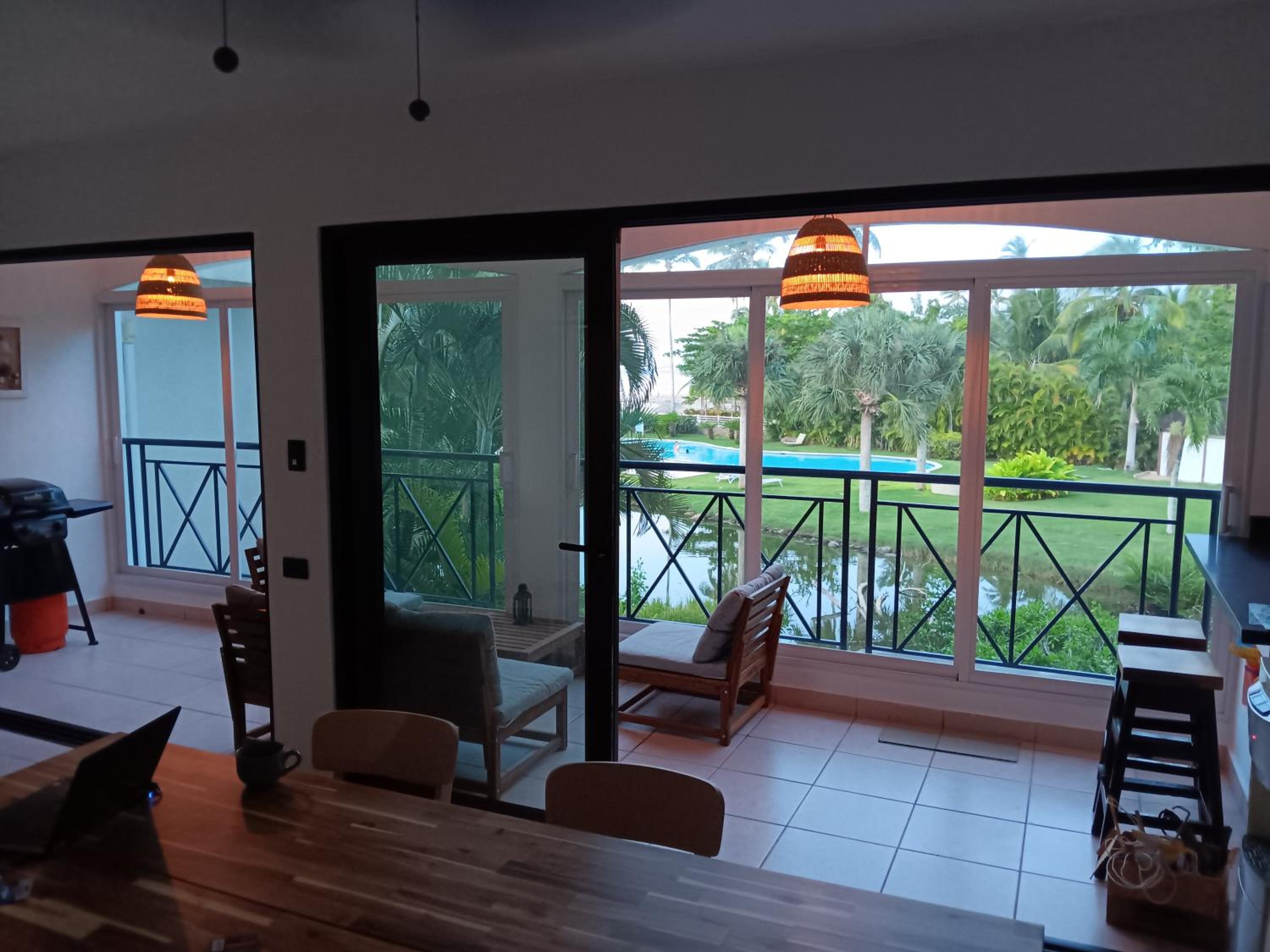 Bonita Village Beachfront Apt with Pool & Balcony
