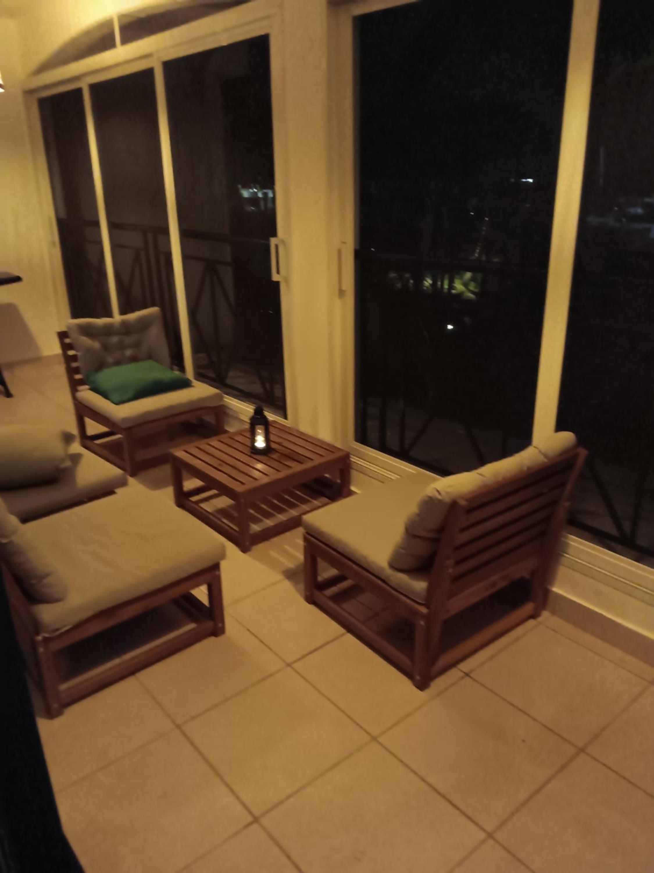 Bonita Village Beachfront Apt with Pool & Balcony