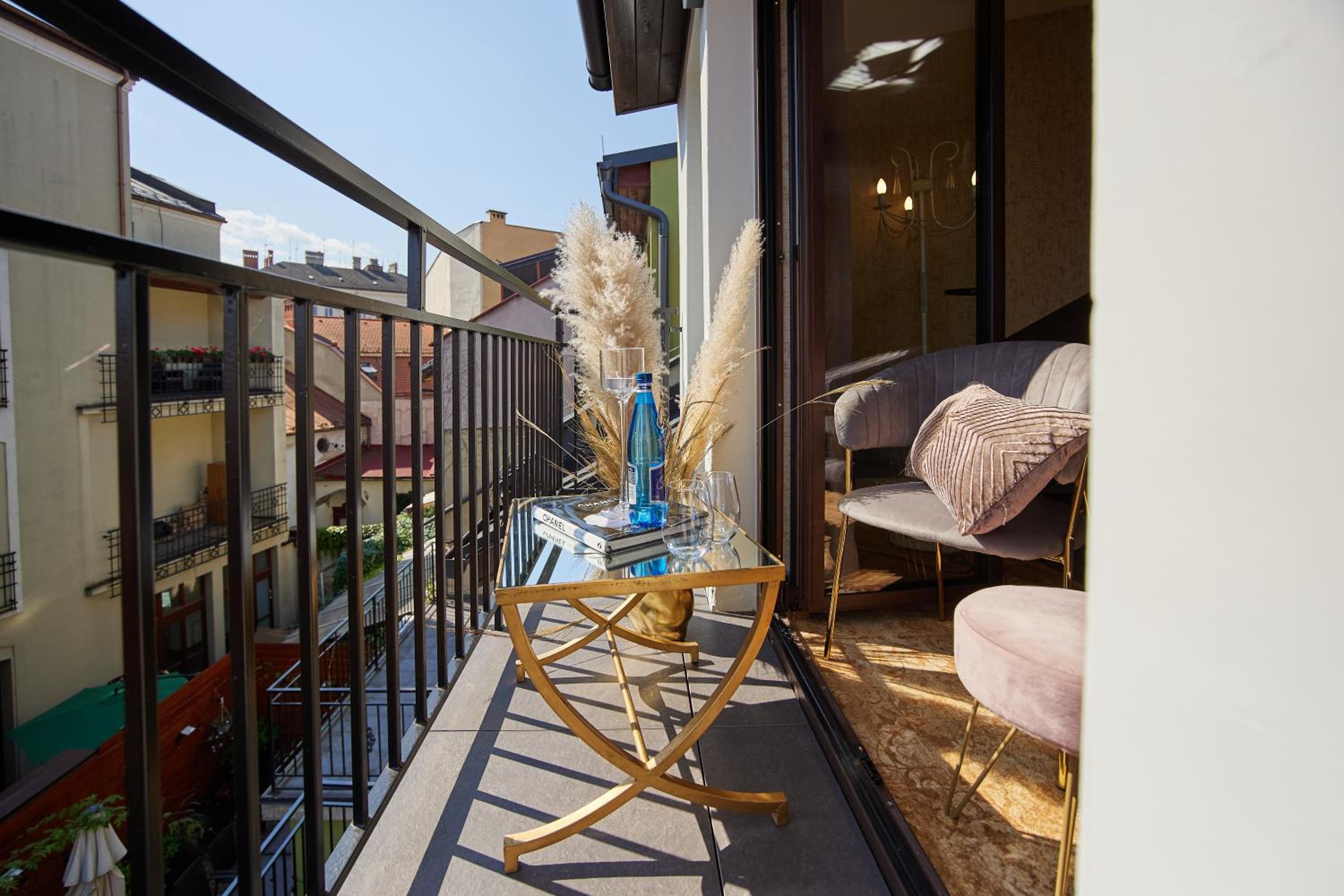 balance & terrace