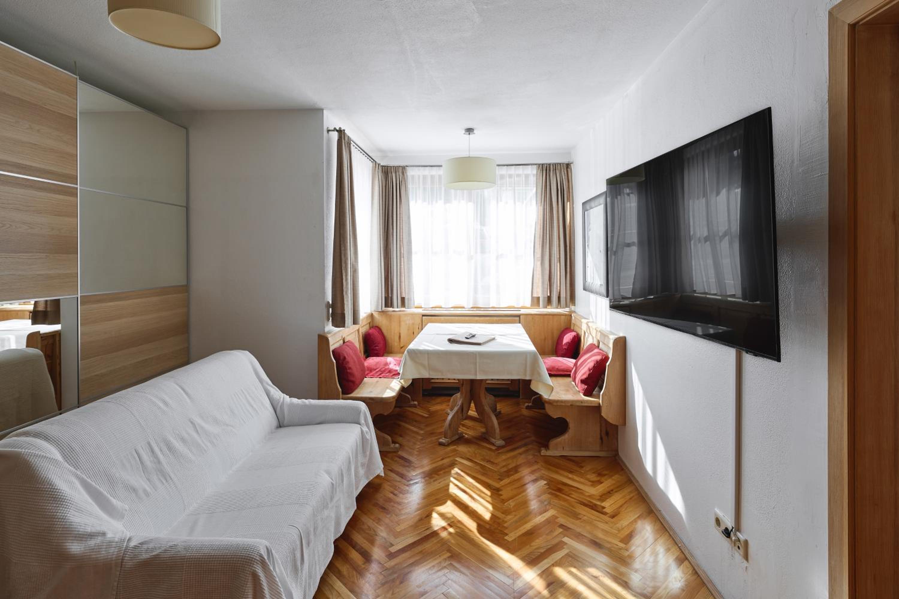 Alpina Holiday Living Apartments