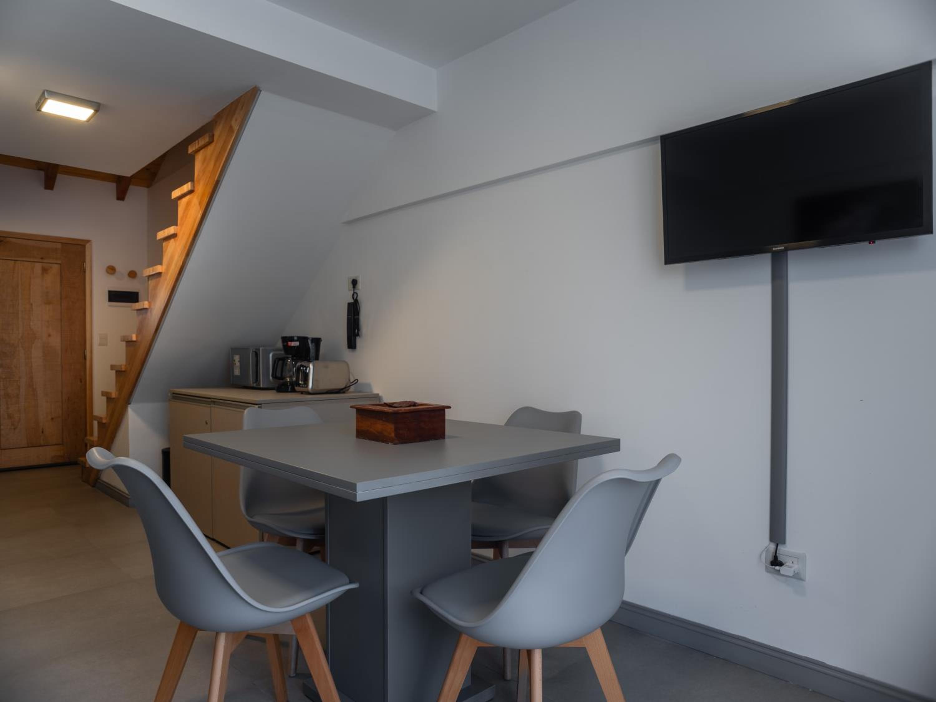 Loretta IV Duplex