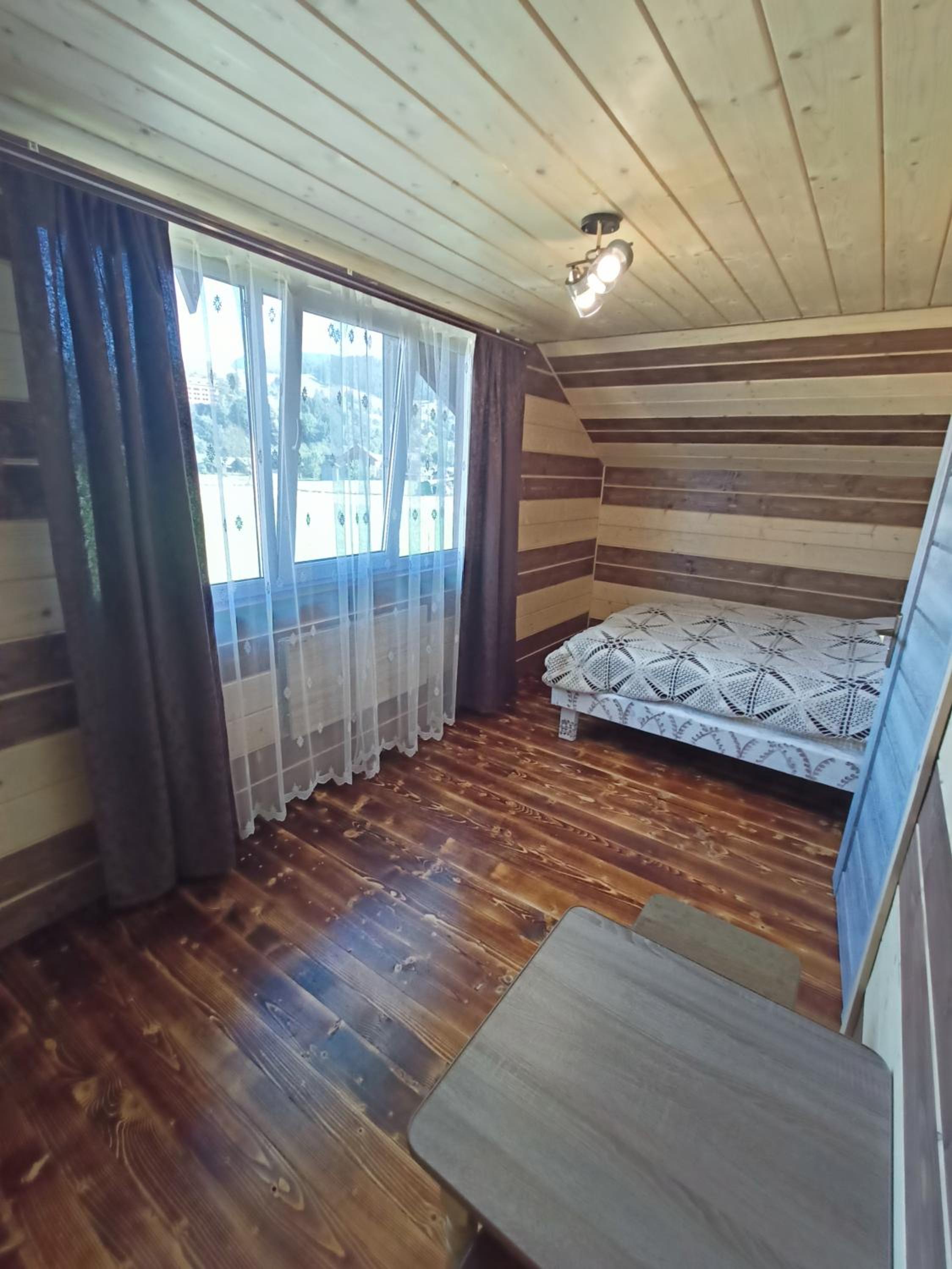 Girskyi Kutochok view 3