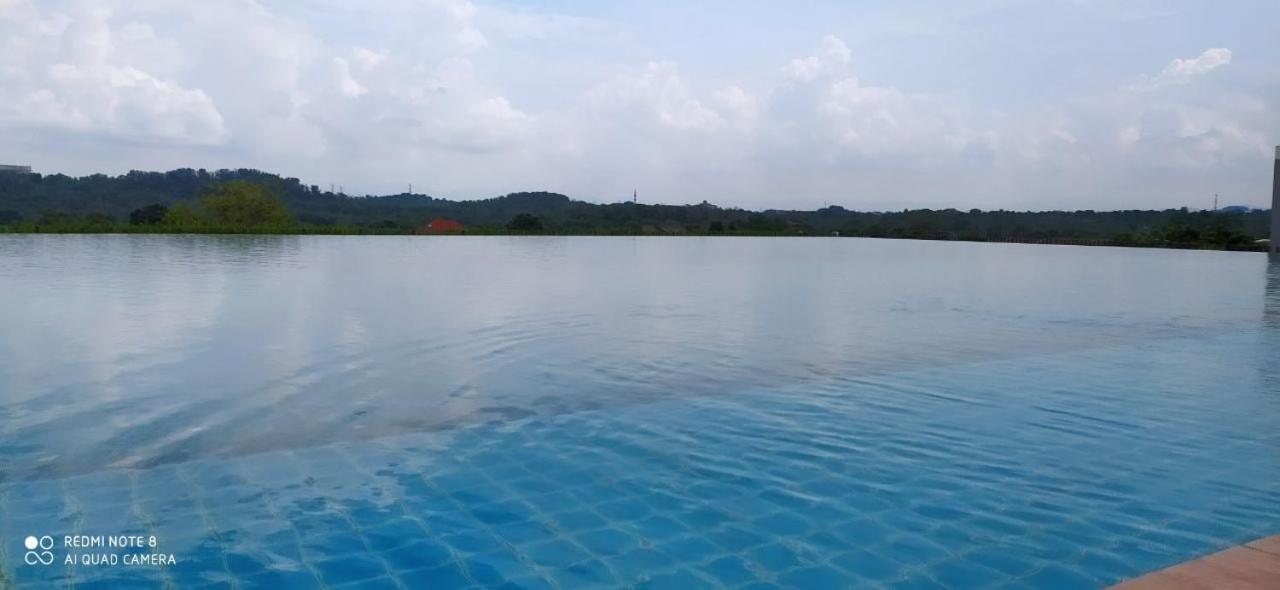 RF Homestay Nilai photo 5