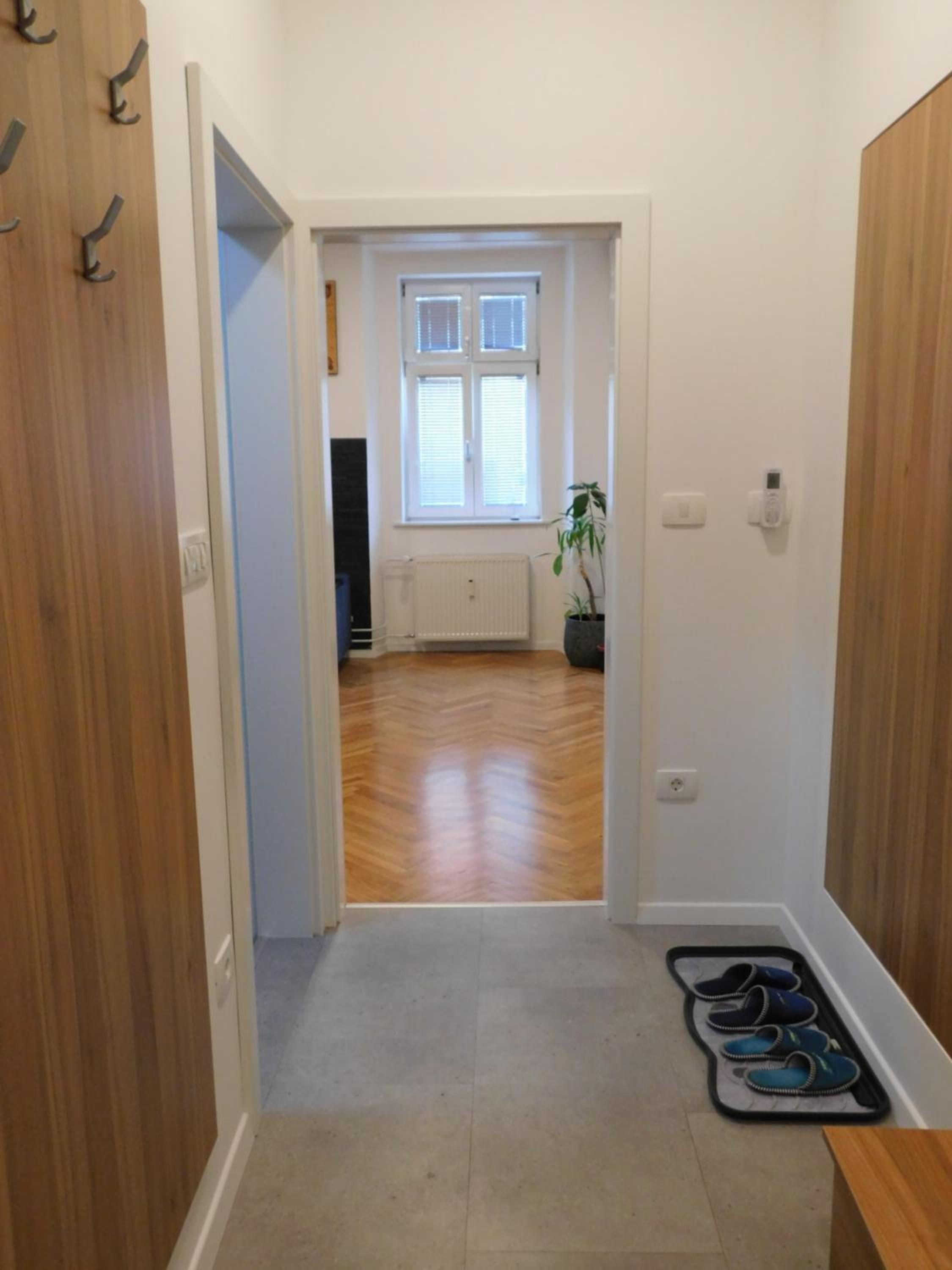 Modern Apartment Hrenova Street
