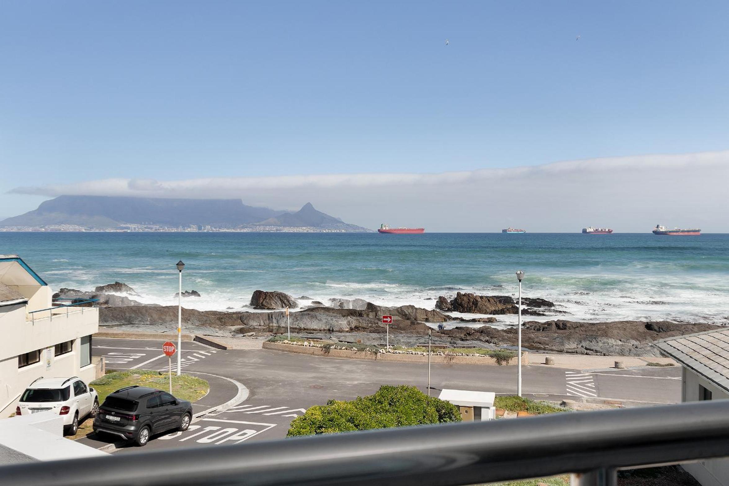 Villa by the Ocean, Blouberg Village view 4