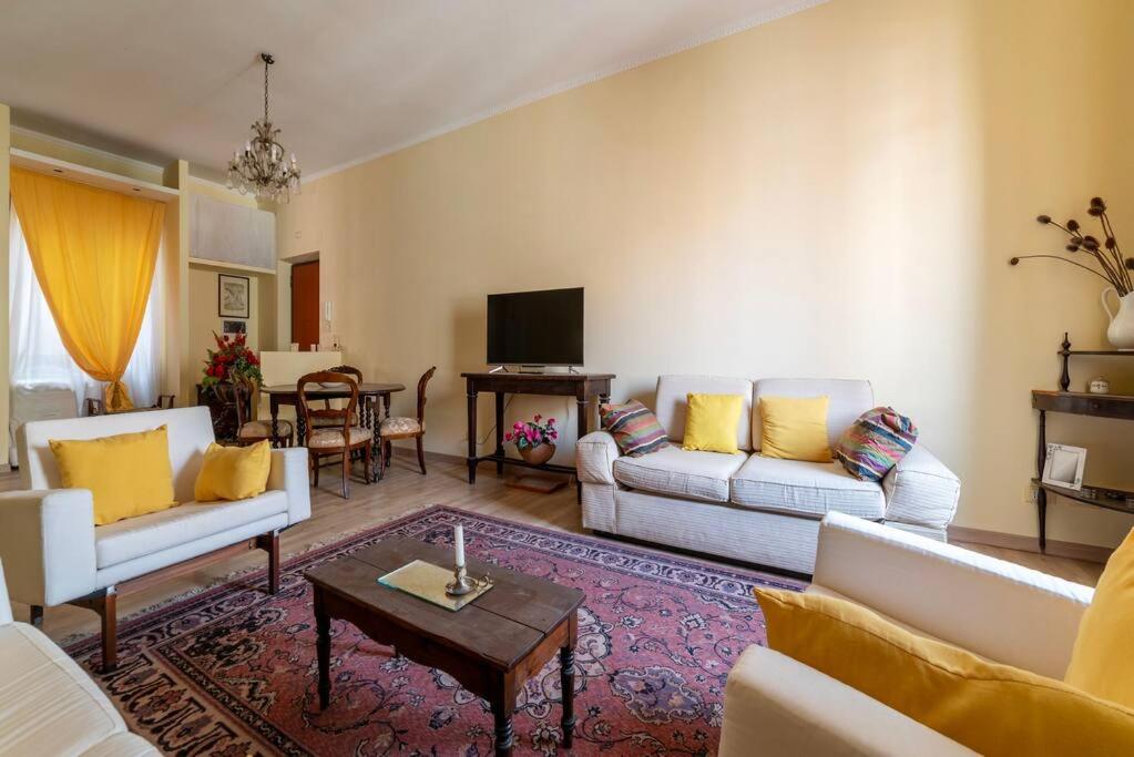 Elegante Appartamento Centrale