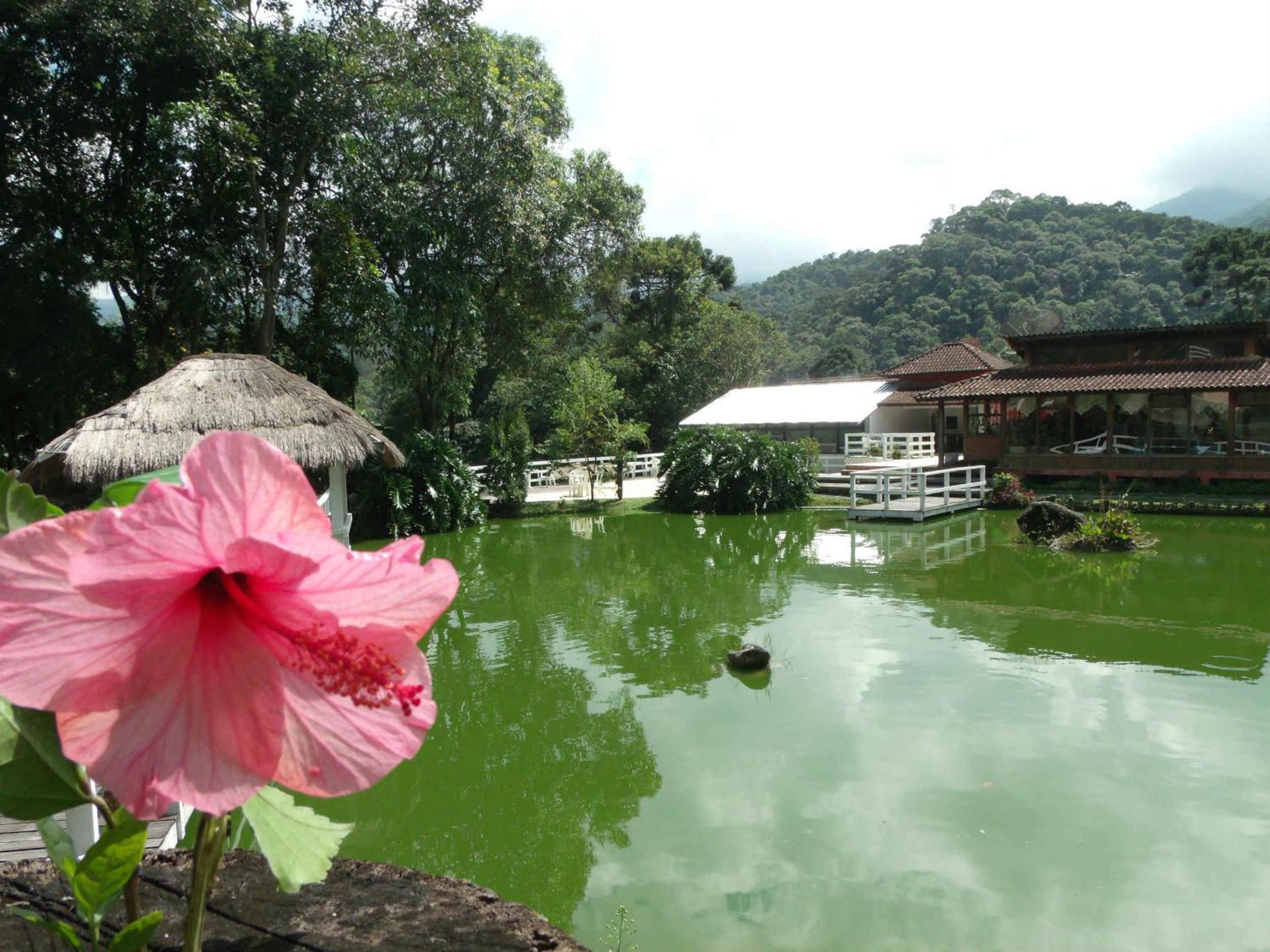 Pousada Chalés do Lago