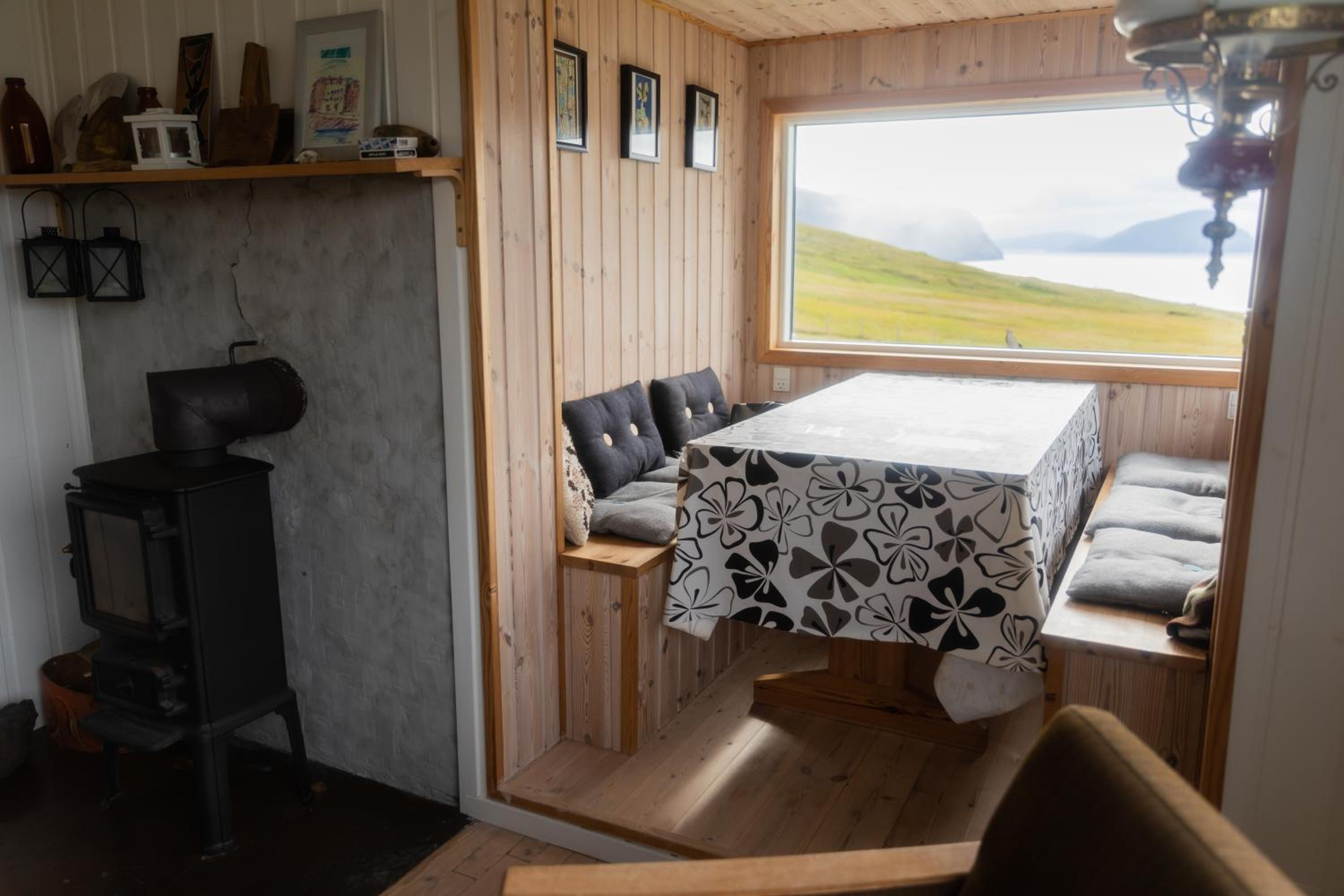Cottage with stunning view of the sea and islands. view 2
