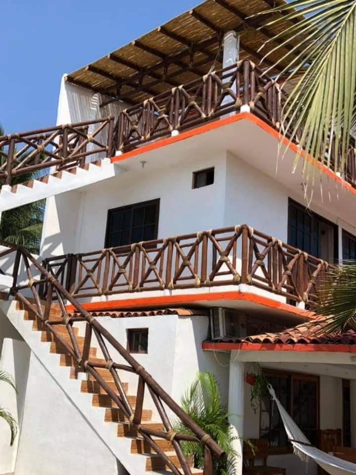 Posada Las Palmas view 5