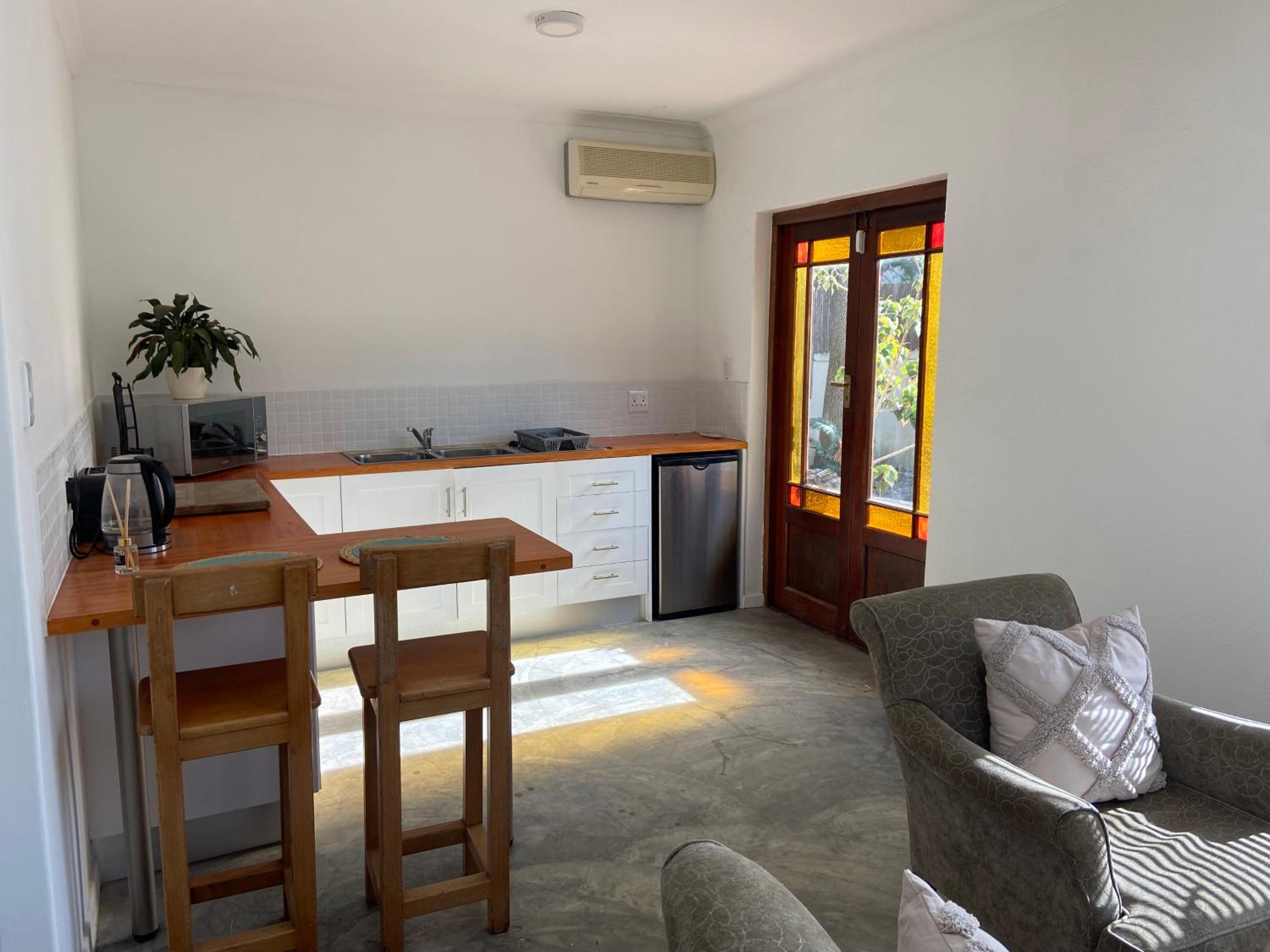 4 on Belmont Avenue view 2