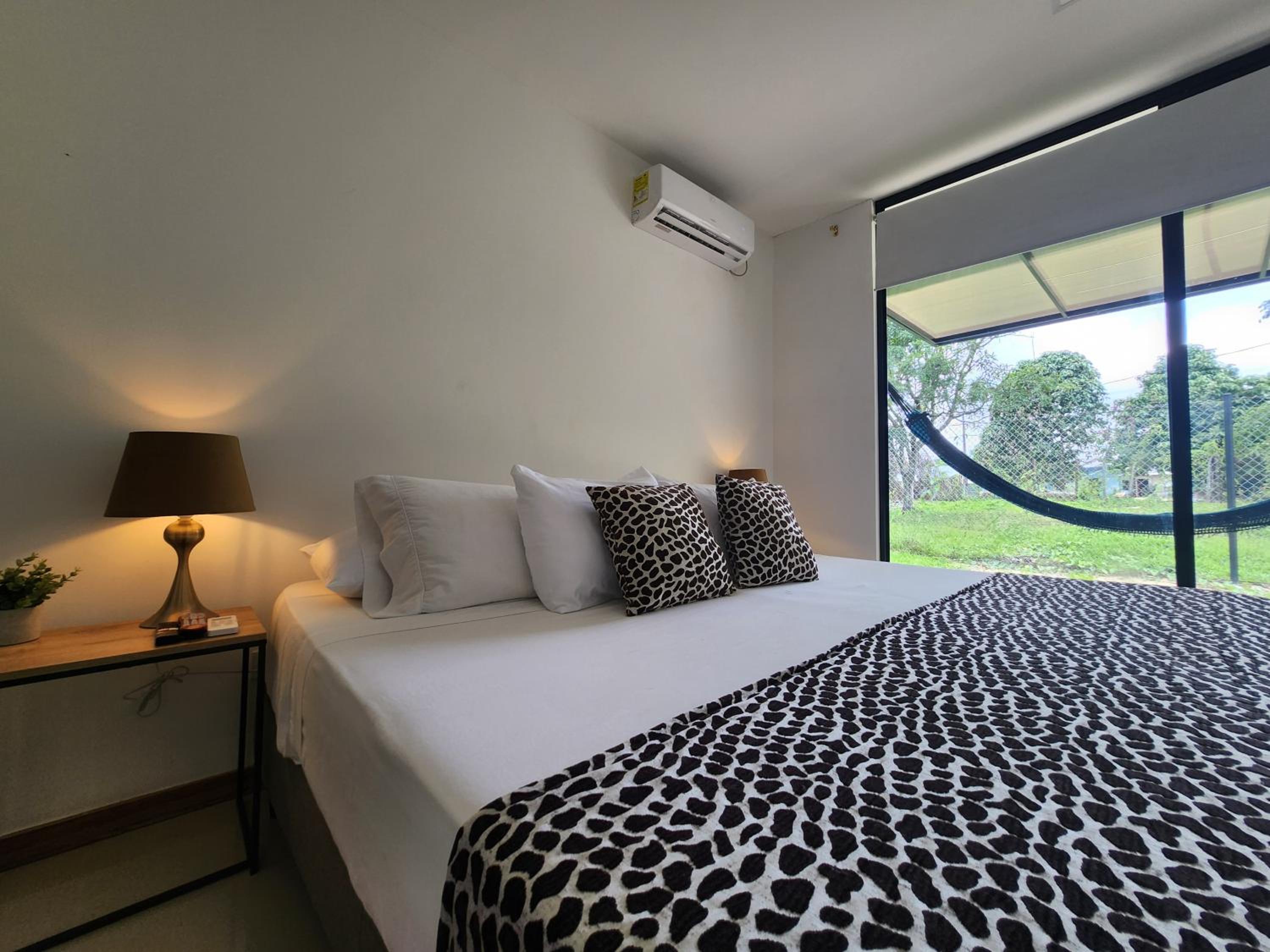 Amazonia Deluxe Lake Condo