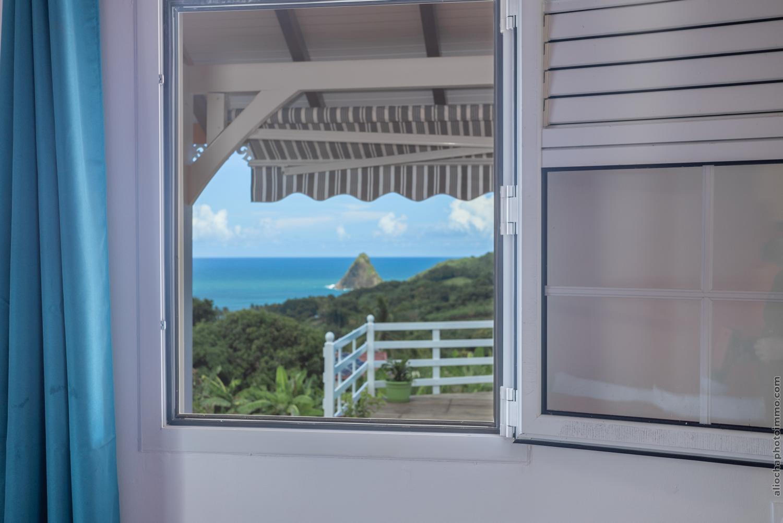2 Bungalows avec Piscine view 5