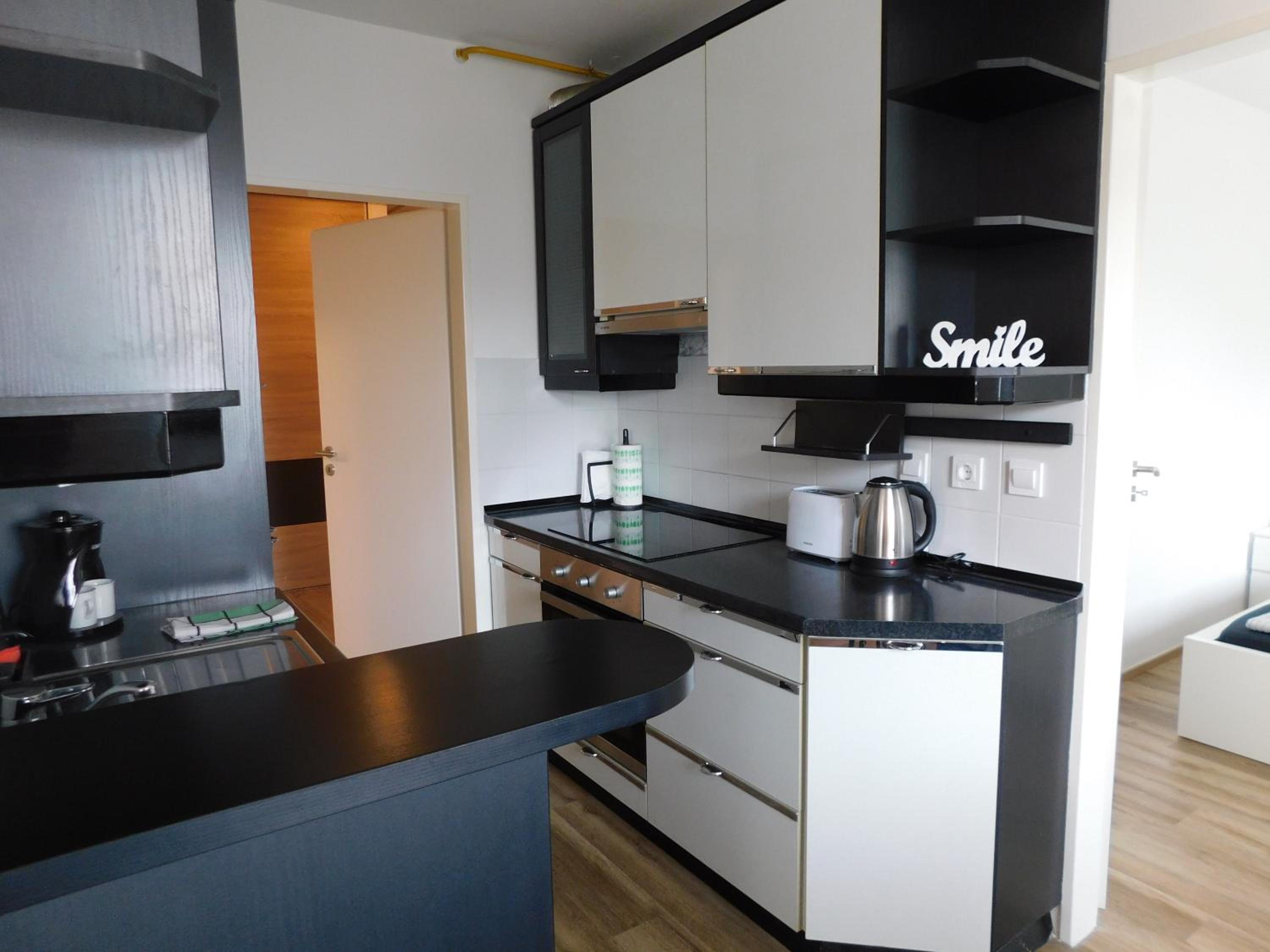 Elegant Apartment Poklukarjeva Street view 3