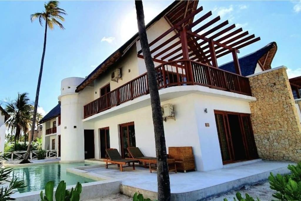 Ocean View Villa with pool, Zanzibar view 5