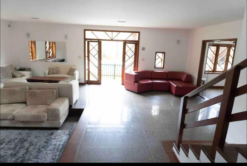Casa c/ piscina (ler regras antes de reservar )