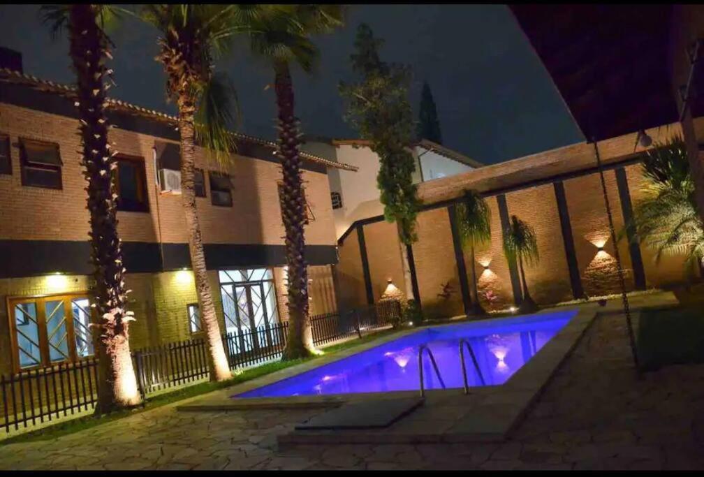 Casa c/ piscina (ler regras antes de reservar )