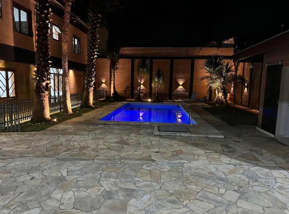 Casa c/ piscina (ler regras antes de reservar )