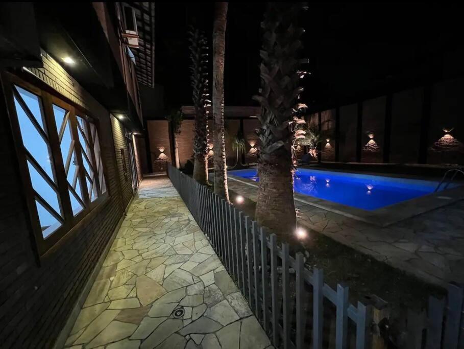 Casa c/ piscina (ler regras antes de reservar )