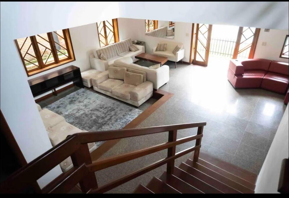 Casa c/ piscina (ler regras antes de reservar )
