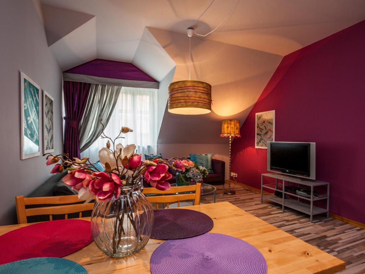 Lovely Prague Apartments - Truhlářská